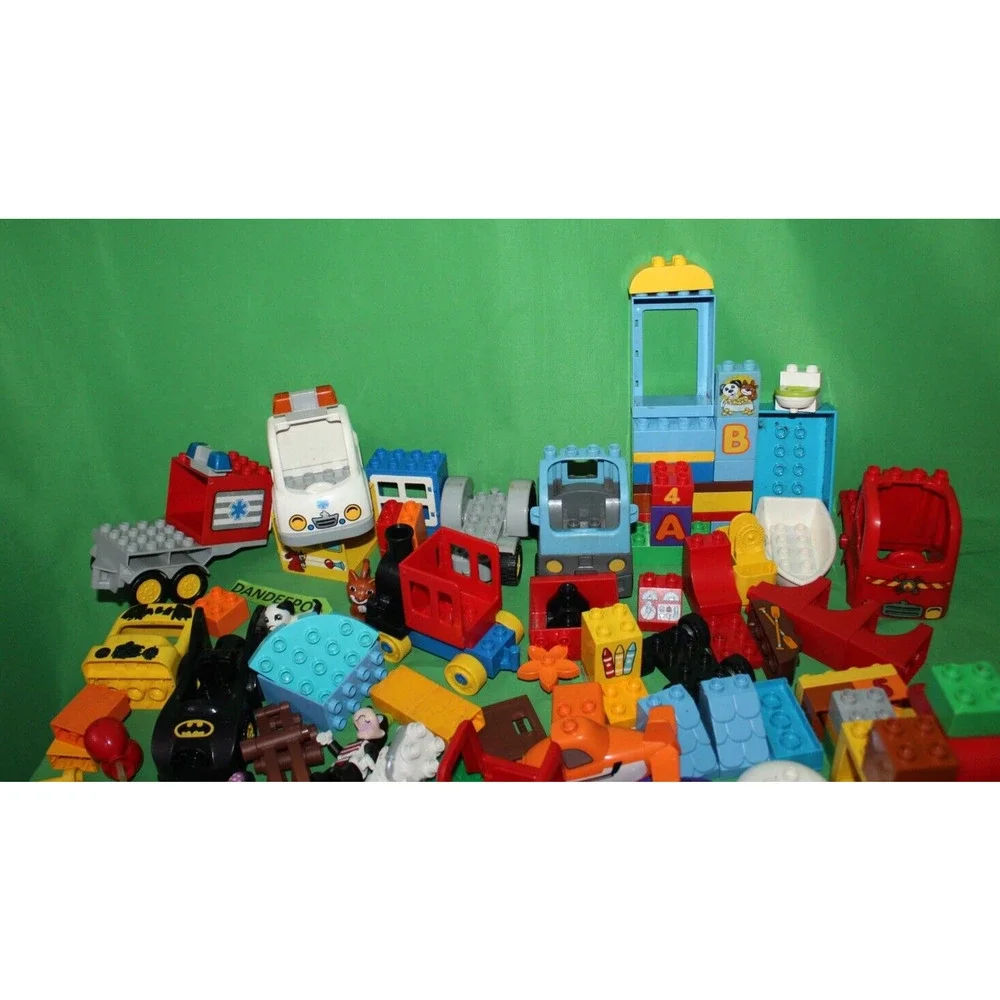 Over 160 pieces Lego Disney Mickey Mouse Club House Diego Parts Vehicles Animals